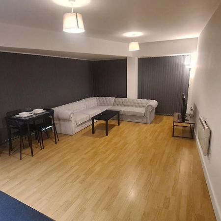 Homestay By Bic Melbourne 14 - Leeds Morley  Exteriör bild